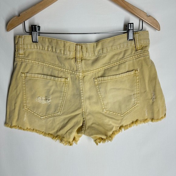 Free People Shorts Size 26 Yellow Gold Runaway Slouch Cutoff Fly Buttons Denim - Picture 4 of 8